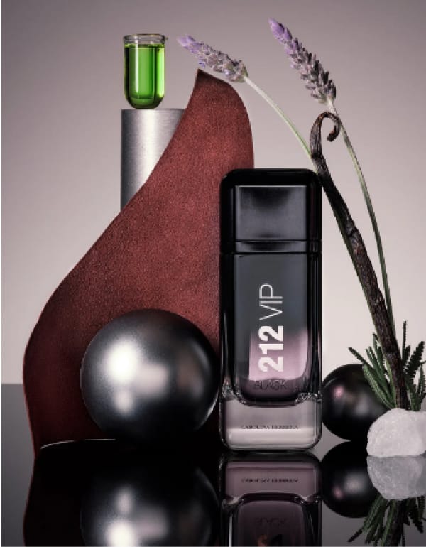c*rolina H*rreraa 212 v*p black