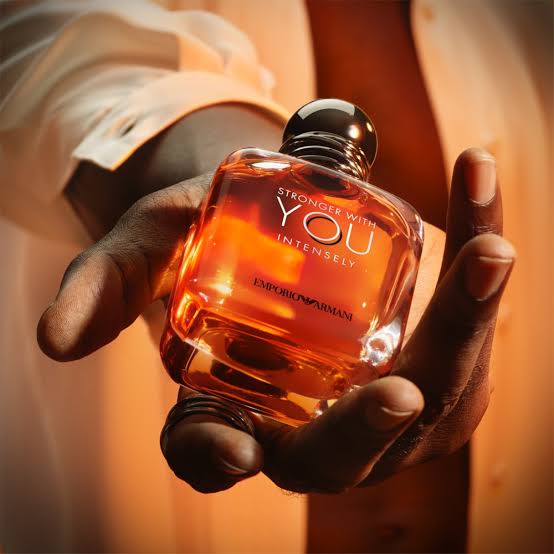 E*poriio Ar*anii Stronger With You Int*nsely Parfum (PREMIUM)