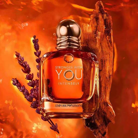 E*poriio Ar*anii St*onger With You Int*nsely Parfum