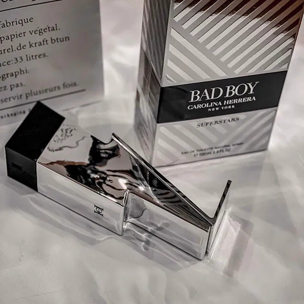 C*roolina H*rrera B*d Booy Supe*staars EDT