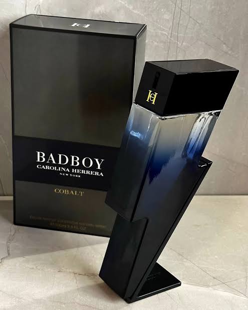 C*rollina H*rrerra B*d b*y cob*alt EDP