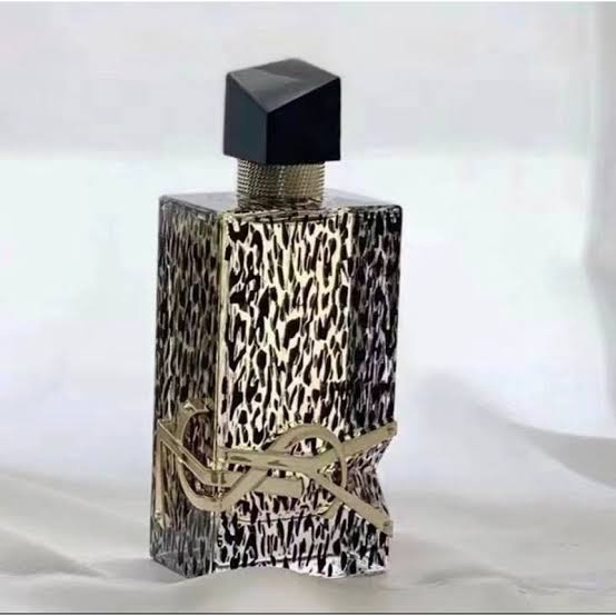 Y*l li*re collector edition Eau De Perfume
