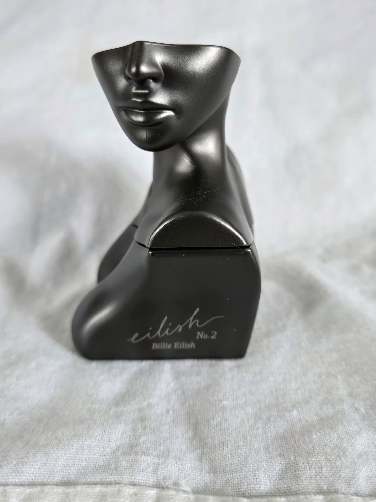Bii*lie Eiil*shh No.2 Eau De Parfum