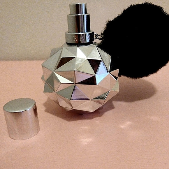 Ar*aana G*aande Fr*nkie EDP