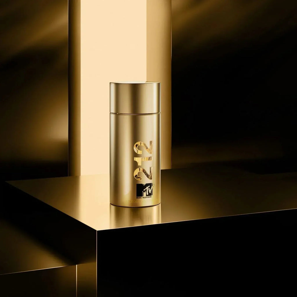 Car*lina H*reera 212 Men NYC MTV EDT