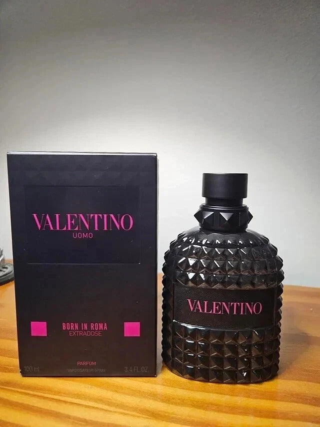 V*lentinoo u*mo born in r*mma ex*raadose parfum