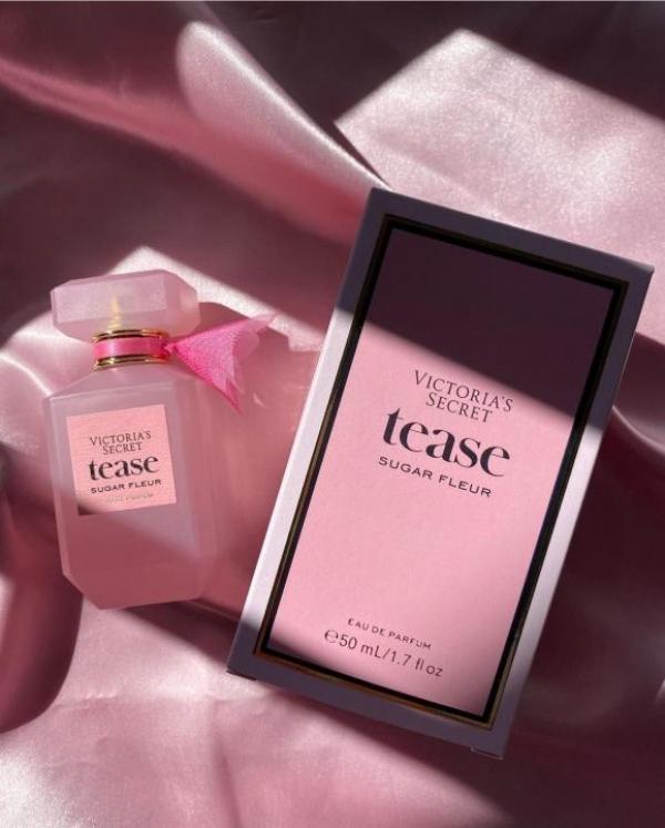 Vi*toriaa S*cret t*ase sugar fl*ur EDP