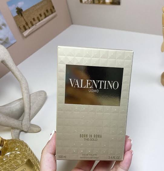 V*lentinoo U*mMo Born In R*ma The Gold