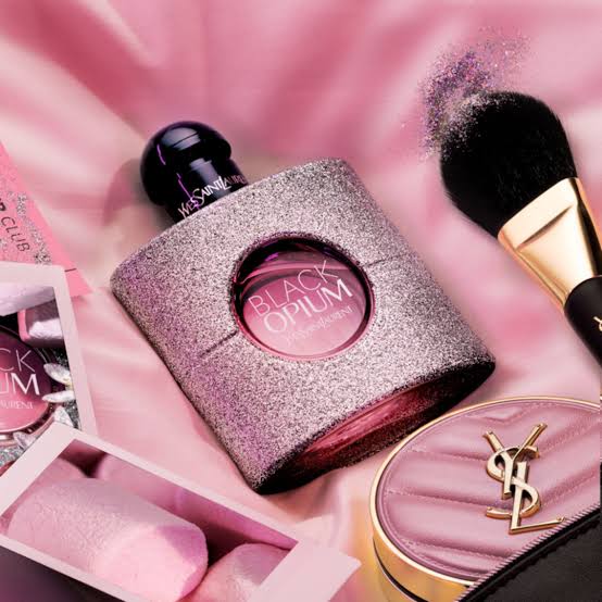 Yv*s S*int La*rentt Black O*ium Glitter EDP