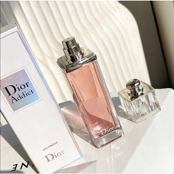 Di*r Ad*ict Eau Fra*che EDT