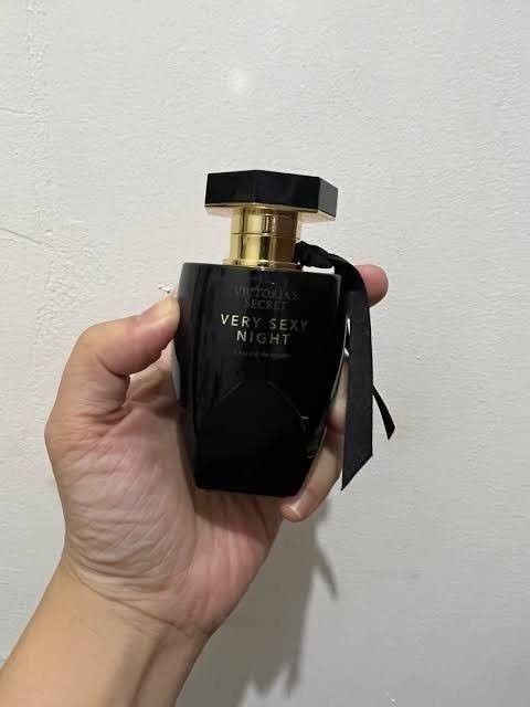 Vi*toriia's Se*ret Verry Sexyy Night Eau De Perfume